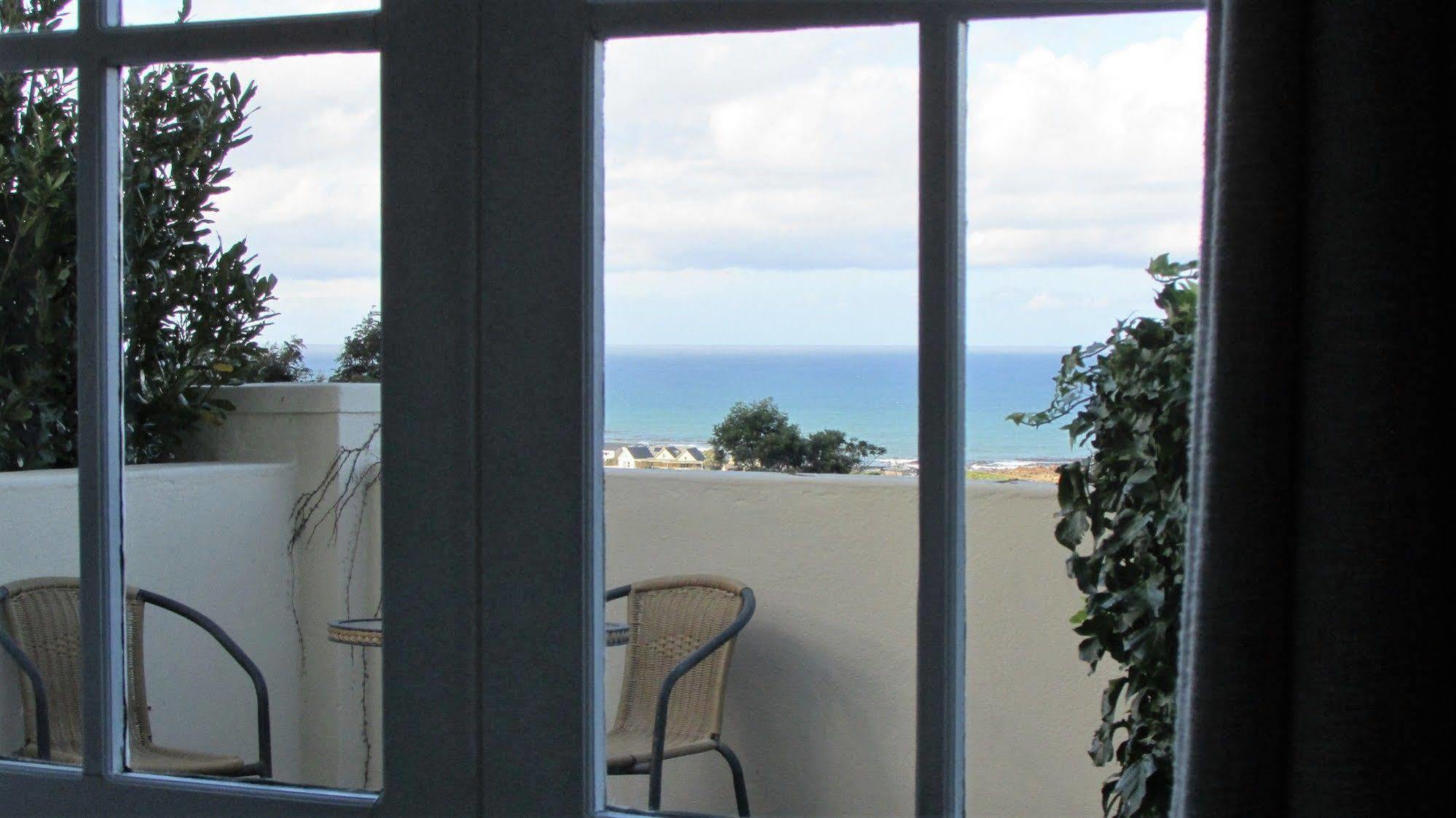 Bucaco Sud Guest House Bettyʼs Bay Eksteriør bilde